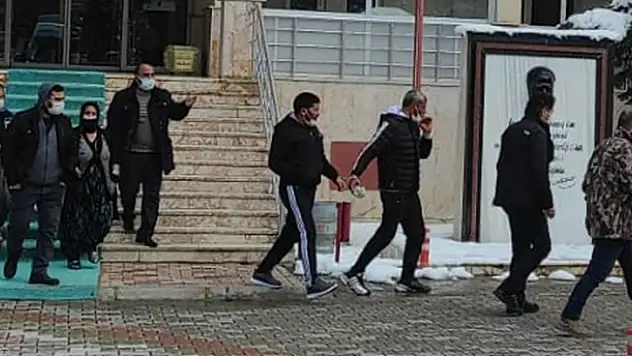 Konya'daki uyuşturucu operasyonunda gözaltına alınan 2 zanlı tutuklandı