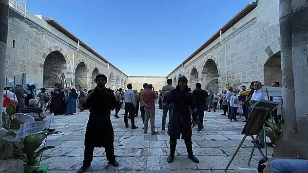 Konya'daki Zazadin Hanı'nda yapılan düğünler Selçuklu dönemini yaşatıyor