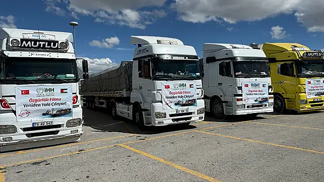 Konya'dan Gazze'ye 6 yardım tırı gönderildi
