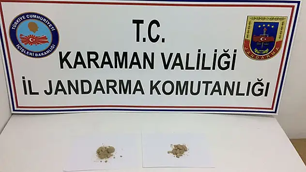 Konya'dan Karaman'a giden yolcu otobüsündeki iki yolcuda eroin ele geçirdi