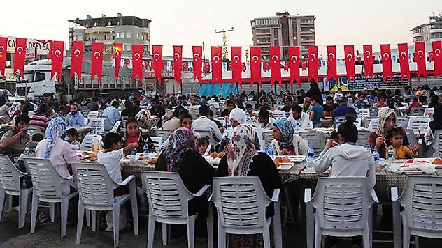 Konya'dan Van ve Bitlis'e kardeşlik sofrası
