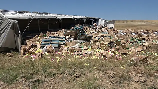 Konya'dan yüklediği deterjanları Trabzon'a götürüyordu! Kırıkkale'de tır devrildi: 1 yaralı
