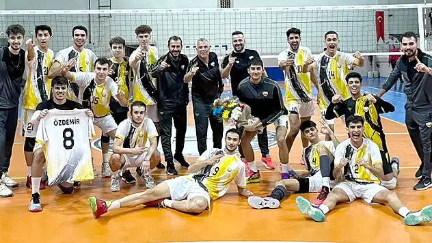 Konya derbilerini Büyükşehir ve Karapınar kazandı