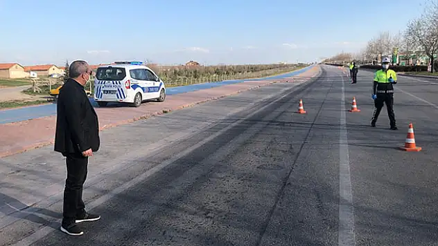 Konya Emniyet Müdürü Aydın, kontrol noktalarını inceledi
