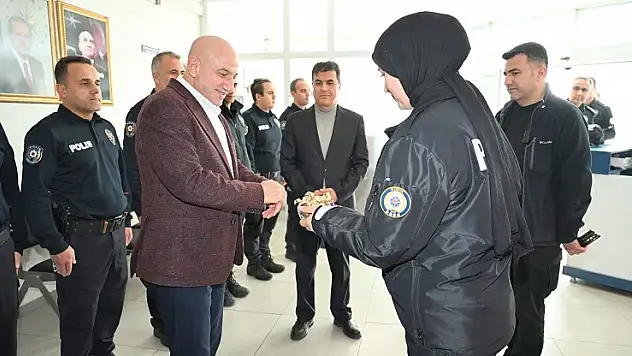 Konya Emniyet Müdürü Yüksek, personeli yalnız bırakmadı