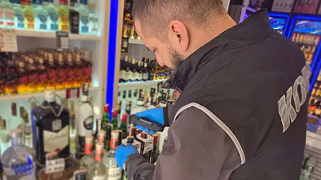 Konya Emniyetinden yılbaşı öncesi 'kaçak-sahte alkollü içki' denetimi