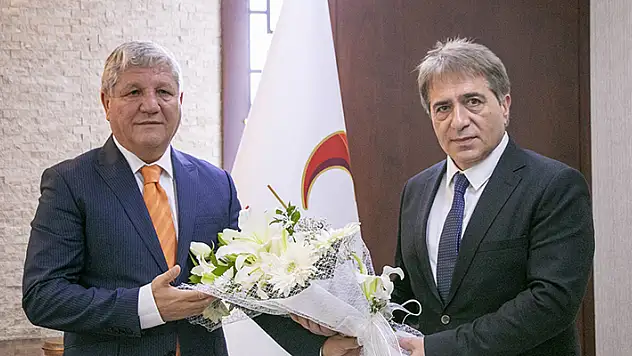 Konya Gıda ve Tarım Üniversitesinde rektörlük devir teslim töreni yapıldı
