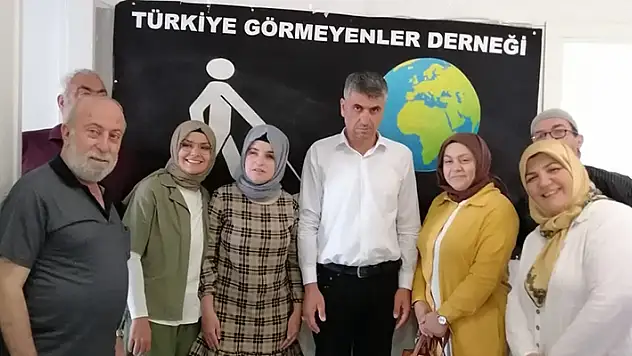 Konya Görmeyenler Derneği ile Aşçılar Derneği üyeleri bir araya geldi