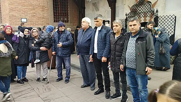 Konya Görmezler Derneği çalışmalarına bir yenisini daha ekledi
