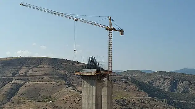 Konya Hadim'de viyadük çalışmaları son hız devam ediyor