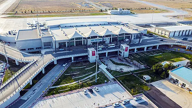 Konya Havalimanında Aralık'ta 93 bin 412 yolcuya hizmet verildi