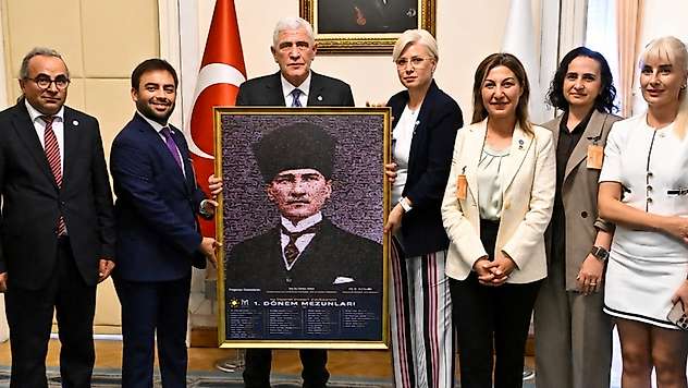 Konya heyetinden İYİ Parti Genel Başkanına ziyaret