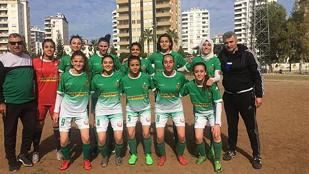 Konya İ.Y lider bitirdi