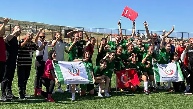 Konya İdmanyurdu 1. Lig'e çıktı

