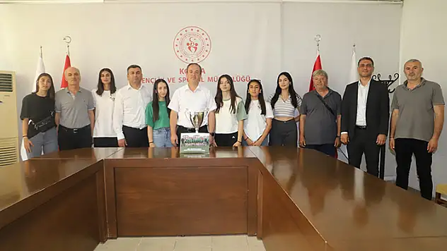Konya İdmanyurdu'ndan Şahin ve ASKF'ye ziyaret