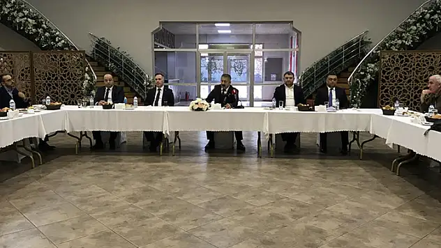 Konya İl Emniyet Müdürü Dinç: Uyuşturucuyla mücadelede anne babalara çok önemli görevler düşüyor