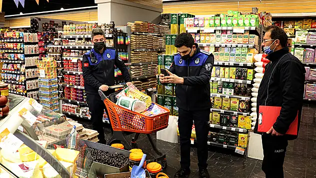 Konya ile Aksaray'da marketlerde fiyat ve etiket denetimi yapıldı
