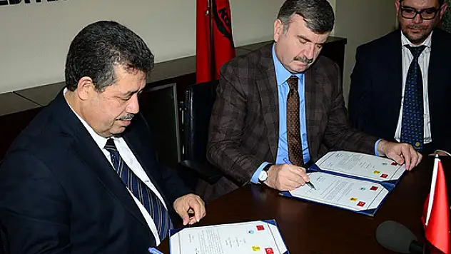 Konya ile ile Fas'ın Fes şehir kardeş kent oldu