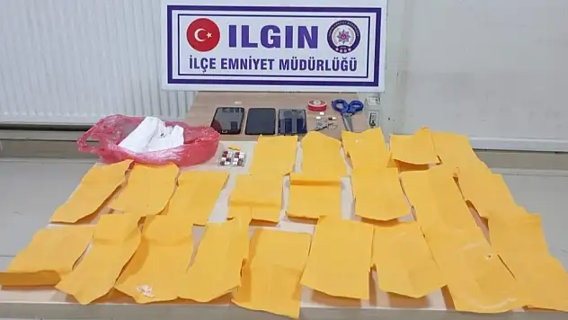 Konya Ilgın'da yasaklı madde operasyonu: 3 tutuklama