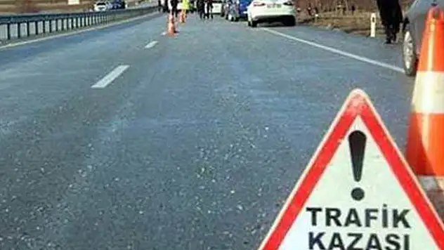 Konya-Isparta yolunda feci kaza: 2 ölü, 3 yaralı