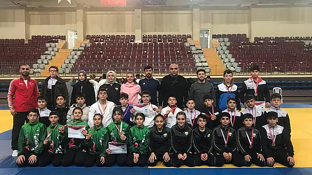 Konya Judo Takımı şampiyonlukla döndü