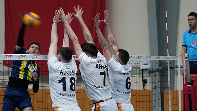 Konya Karapınar, Fenerbahçe'ye yenildi