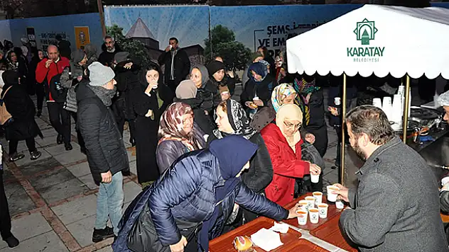 Konya Karatay Belediyesi'nden Şeb-i Arus'a özel çorba ve sahlep ikramı