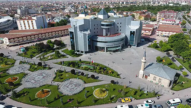 Konya Karatay'da 17 adet gayrimenkul ihaleyle satılacak

