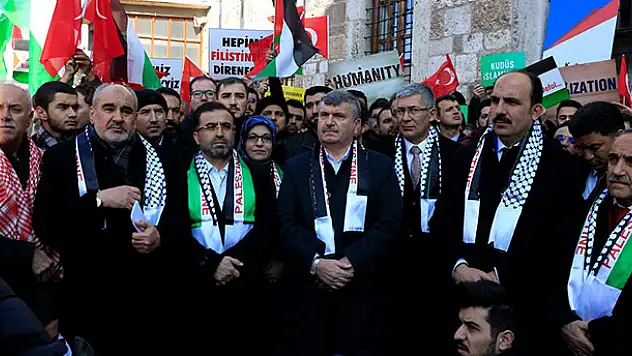 Konya, Kudüs için ayakta!