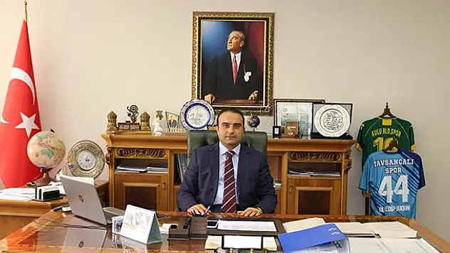 Konya Kulu'da Kaymakamı Budan Muhtarlar Günü'nü kutladı