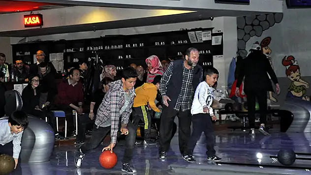 Konya Makina Mühendisleri Odası'nda Bowling Turnuvası