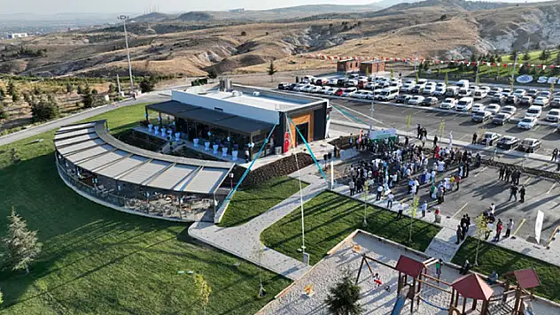 Konya manzarası en iyi bu tepeden seyrediliyor