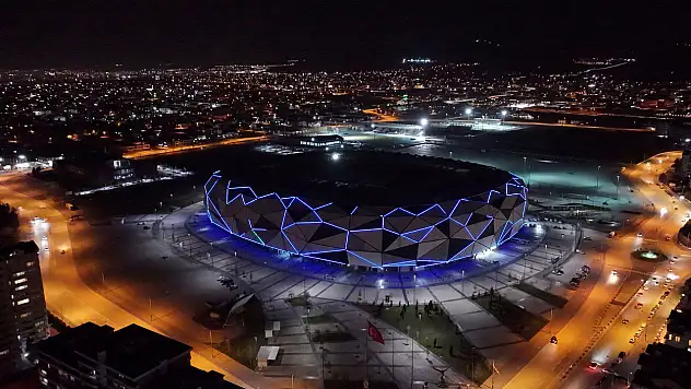Konya maviye büründü