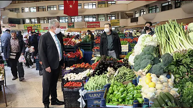 Konya merkezde 20 ayrı ekip koronavirüs denetimi yaptı
