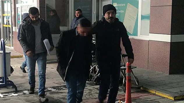 Konya merkezli 11 ildeki FETÖ operasyonunda gözaltı sayısı 17 oldu