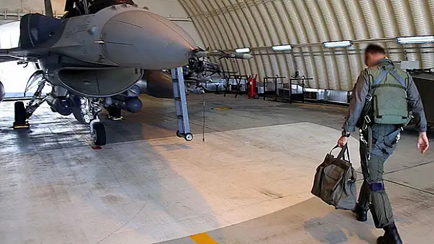 Konya merkezli 19 ilde FETÖ operasyonu! 60 gözaltı kararı