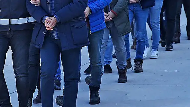 Konya merkezli 3 ilde FETÖ'nün adliye yapılanmasına yönelik operasyon: 10 gözaltı