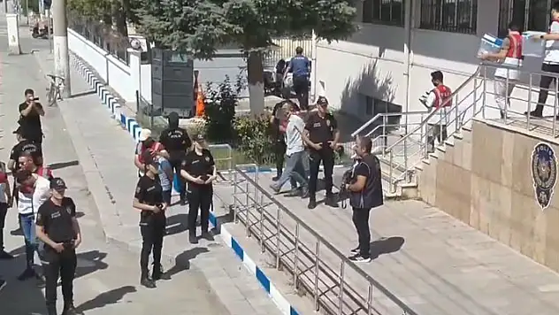 Konya merkezli 4 ilde dolandırıcılık operasyonu: 7 tutuklama
