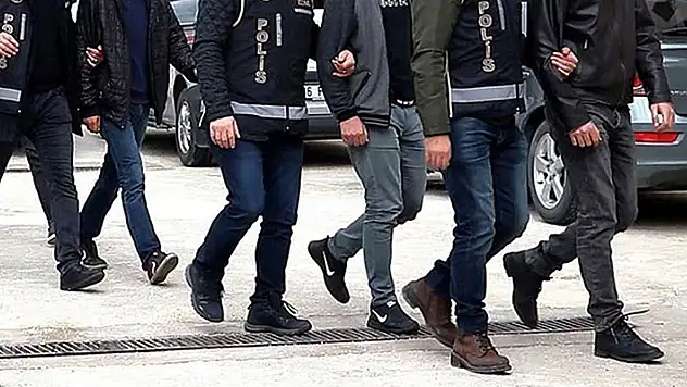 Konya merkezli 4 ilde FETÖ operasyonu: 10 kişi yakalandı