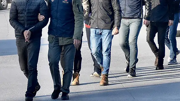 Konya merkezli 5 ilde 'ByLock' operasyonu: 13 gözaltı