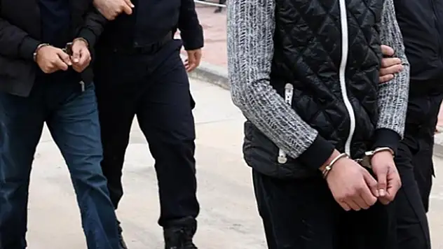 Konya merkezli 5 ildeki FETÖ operasyonunda 2 tutuklama