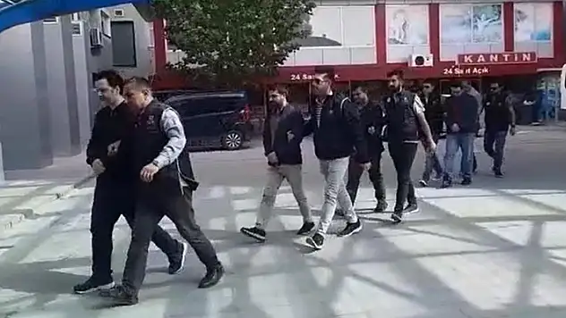 Konya merkezli 7 ilde FETÖ operasyonu: 10 gözaltı
