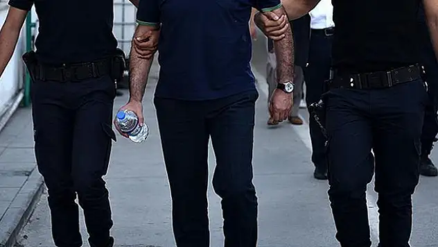 Konya merkezli 8 ilde FETÖ operasyonu