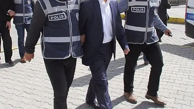 Konya merkezli FETÖ'nün 'mahrem imamları'na operasyon
