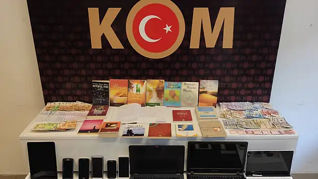 Konya merkezli 'FETÖ'nün yeniden yapılanması' operasyonunda 24 şüpheli yakalandı
