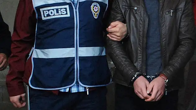 Konya merkezli FETÖ operasyonunda 1 zanlı tutuklandı

