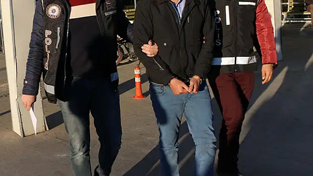 Konya merkezli FETÖ operasyonunda 4 tutuklama