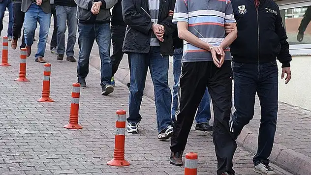 Konya merkezli FETÖ operasyonunda 7 şüpheli yakalandı