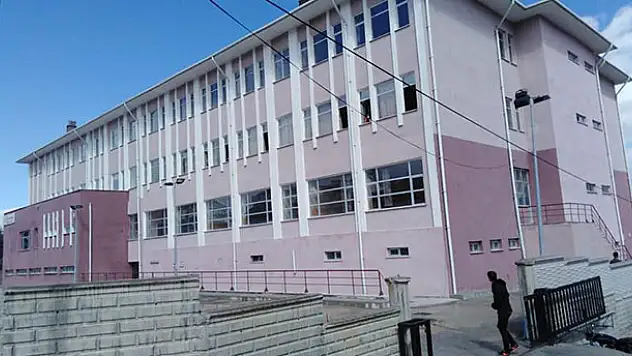 Konya Milletvekili Samancı'dan Beyşehir'e 'savunma sanayi meslek lisesi' müjdesi