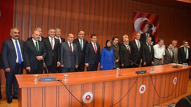 Konya Milletvekilleri Mazbatalarını Aldı